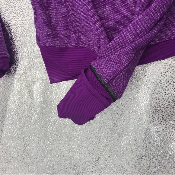 LULULEMON Runderful 1/2 Zip Pullover Cuffins purple  size 4 - Picture 9 of 9